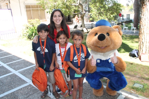TECS campers posing with the bear